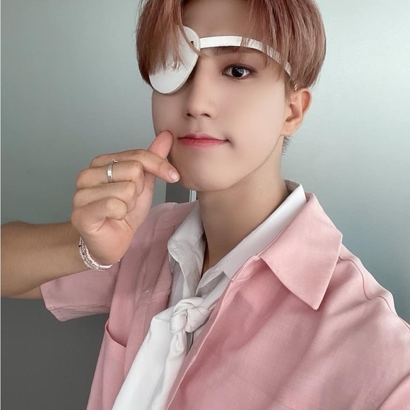 Meet your Posher, Scar - Picture 4 of 17